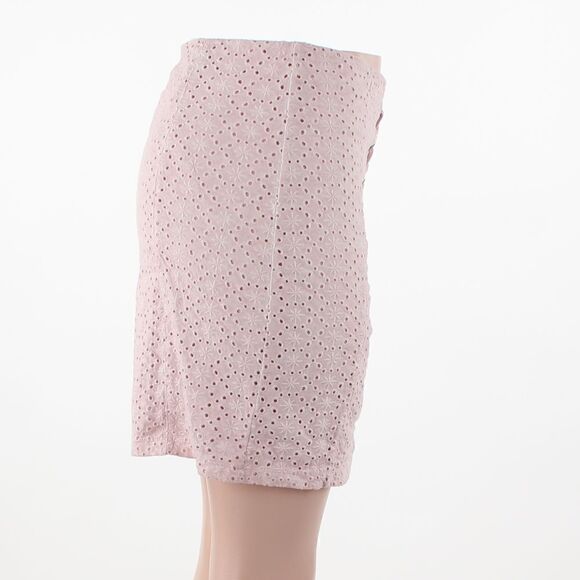 GUESS Becka Mini Skirt in Rose Bliss - Picture 5 of 5